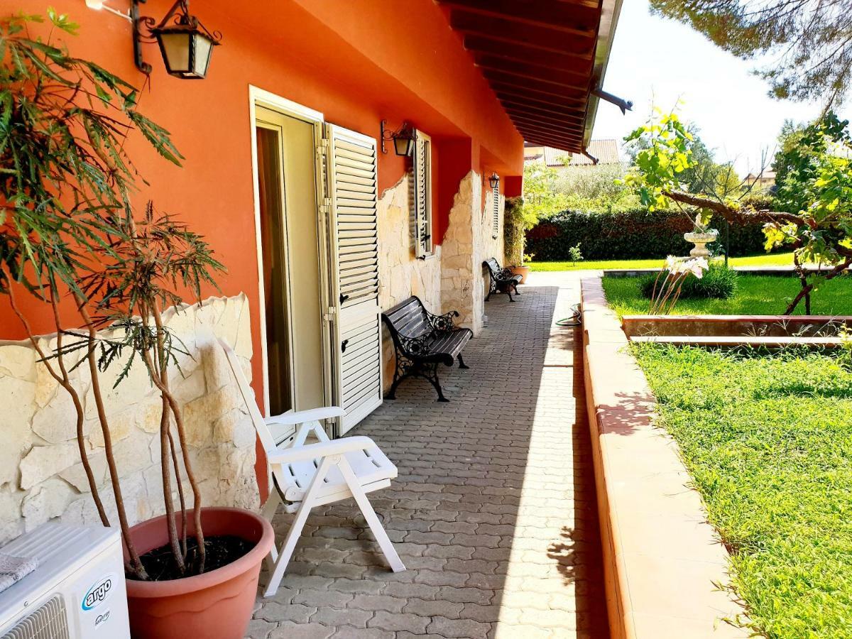 B&B Welcome Pedara Exterior photo